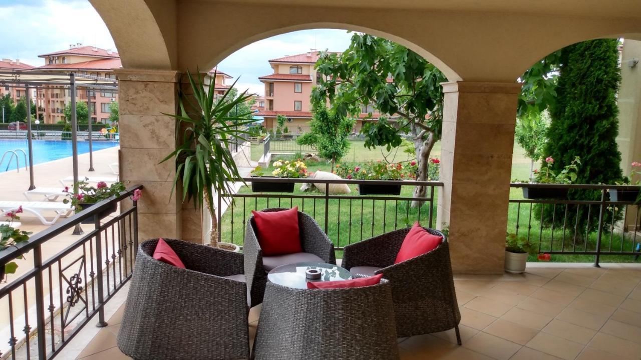 Sorrento Sole Mare Aparthotel Sveti Vlas Buitenkant foto