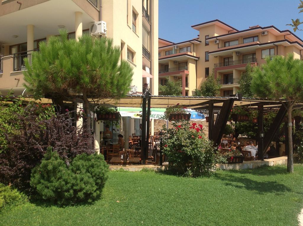 Sorrento Sole Mare Aparthotel Sveti Vlas Buitenkant foto