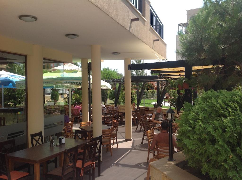 Sorrento Sole Mare Aparthotel Sveti Vlas Buitenkant foto