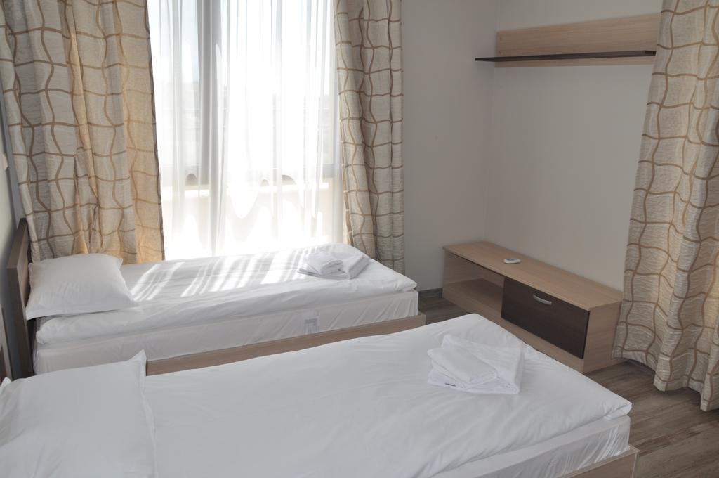 Sorrento Sole Mare Aparthotel Sveti Vlas Buitenkant foto