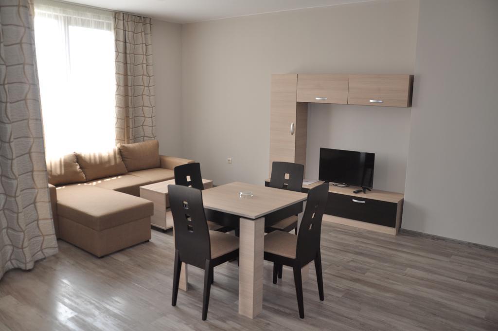 Sorrento Sole Mare Aparthotel Sveti Vlas Buitenkant foto