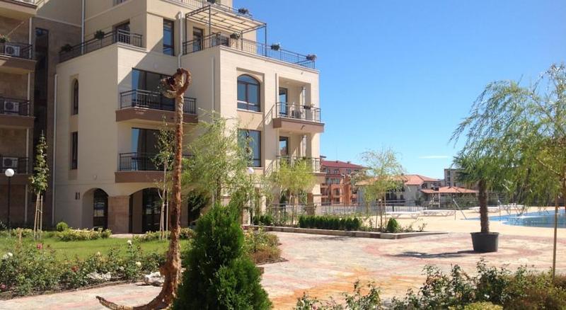 Sorrento Sole Mare Aparthotel Sveti Vlas Buitenkant foto