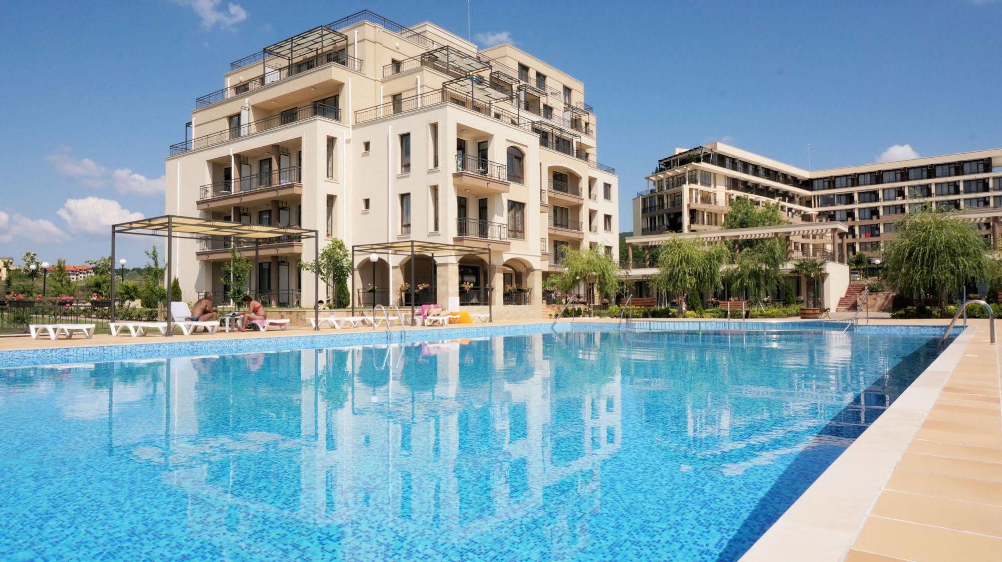 Sorrento Sole Mare Aparthotel Sveti Vlas Buitenkant foto